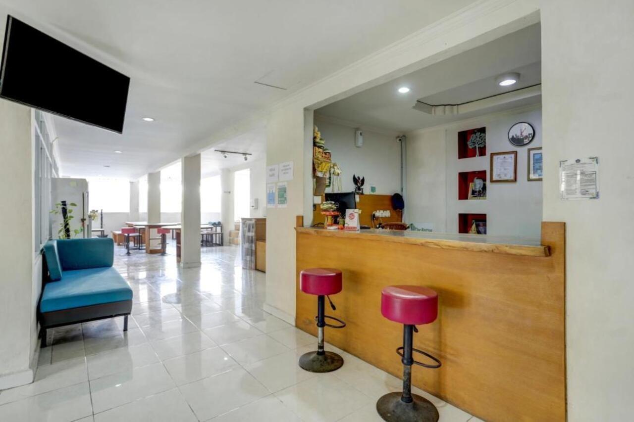 Oyo 3950 The Ratna Hotel
