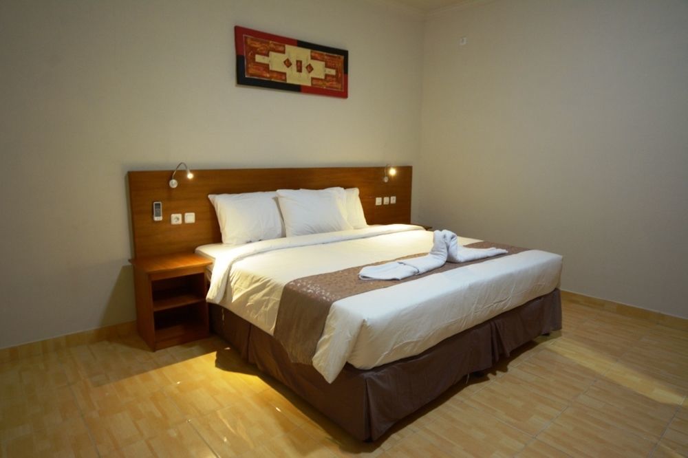 Hotel Oyo 3950 The Ratna 2*
