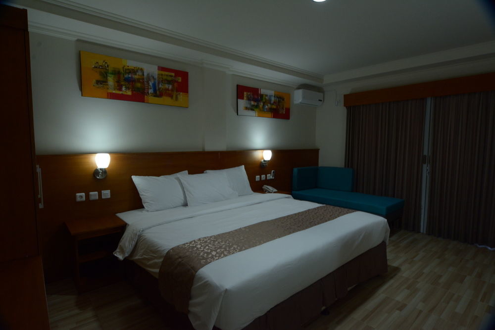 Oyo 3950 The Ratna 2* Kuta (Bali)