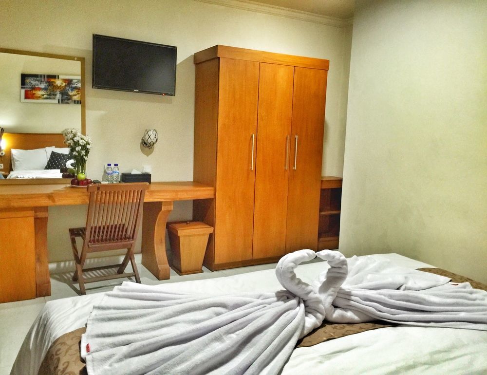 Hotel Oyo 3950 The Ratna 2*